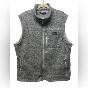Men’s North Face Tsillan Knit Full Zip Vest‎ in Grey